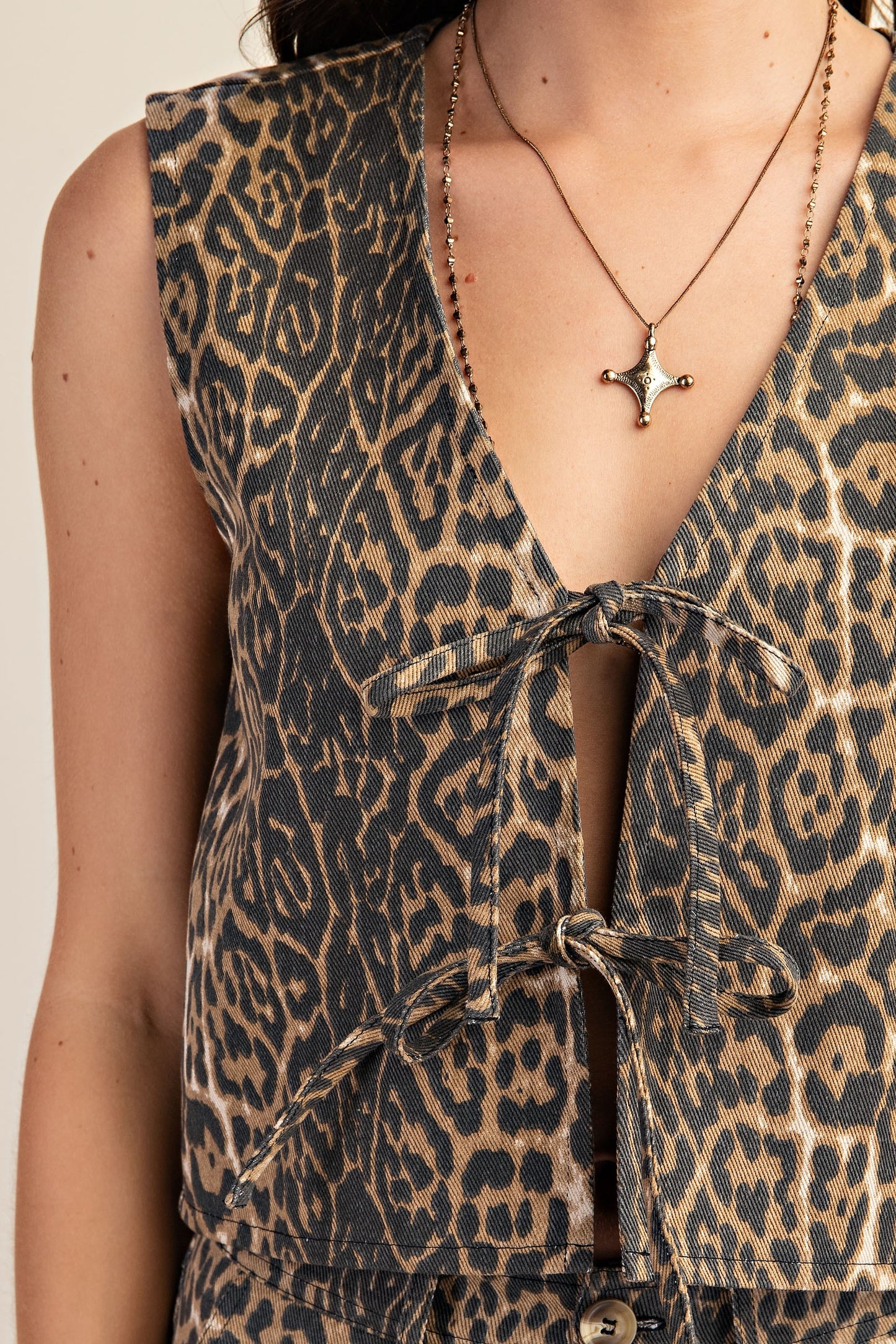 Cheetah Print Tie Front Vest/Top