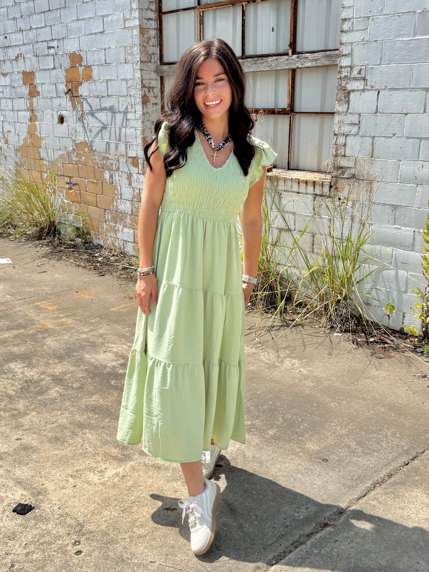 DARLA FLUTTER SLEEVE MAXI DRESS
