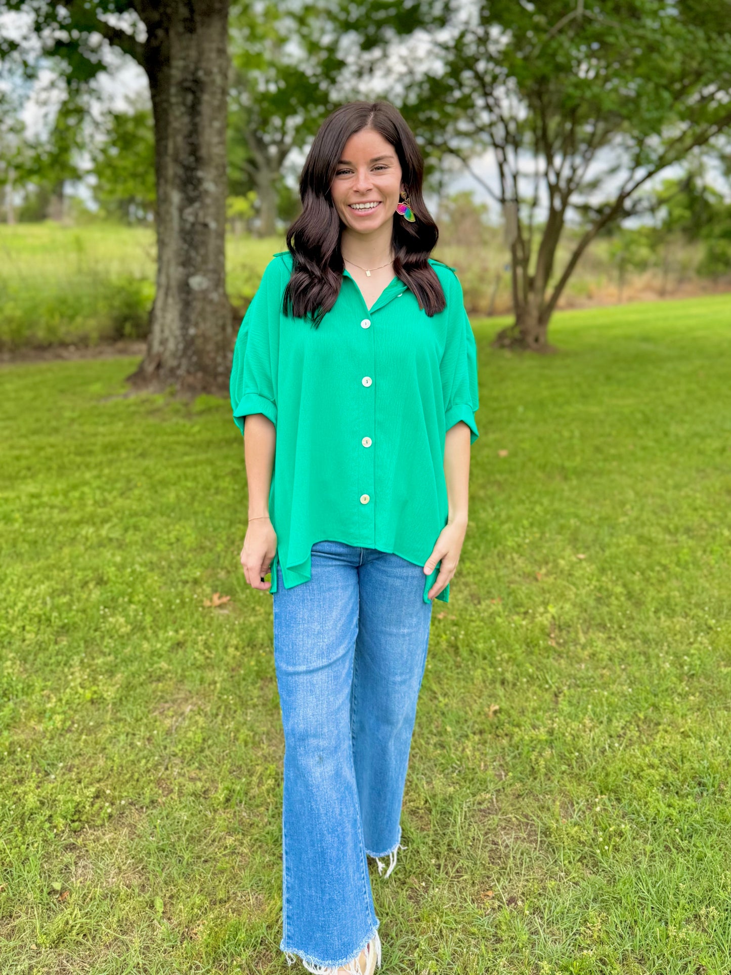 Simple Measures Top Kelly Greem