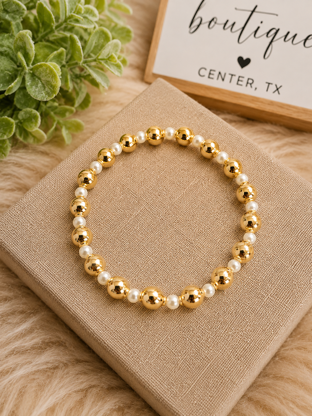 Laura Gold/Mini Pearl Bracelet