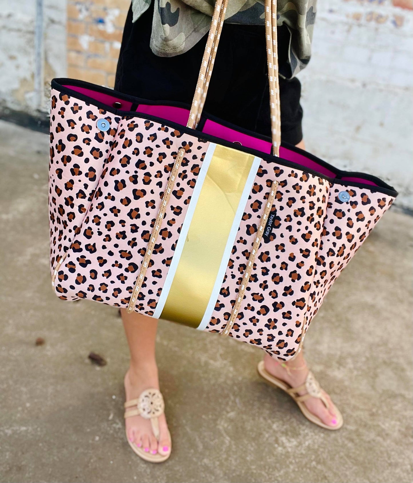 Lg Neoprene Tote