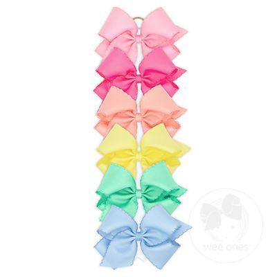 Wee Ones Medium Moonstitch Edge Bow