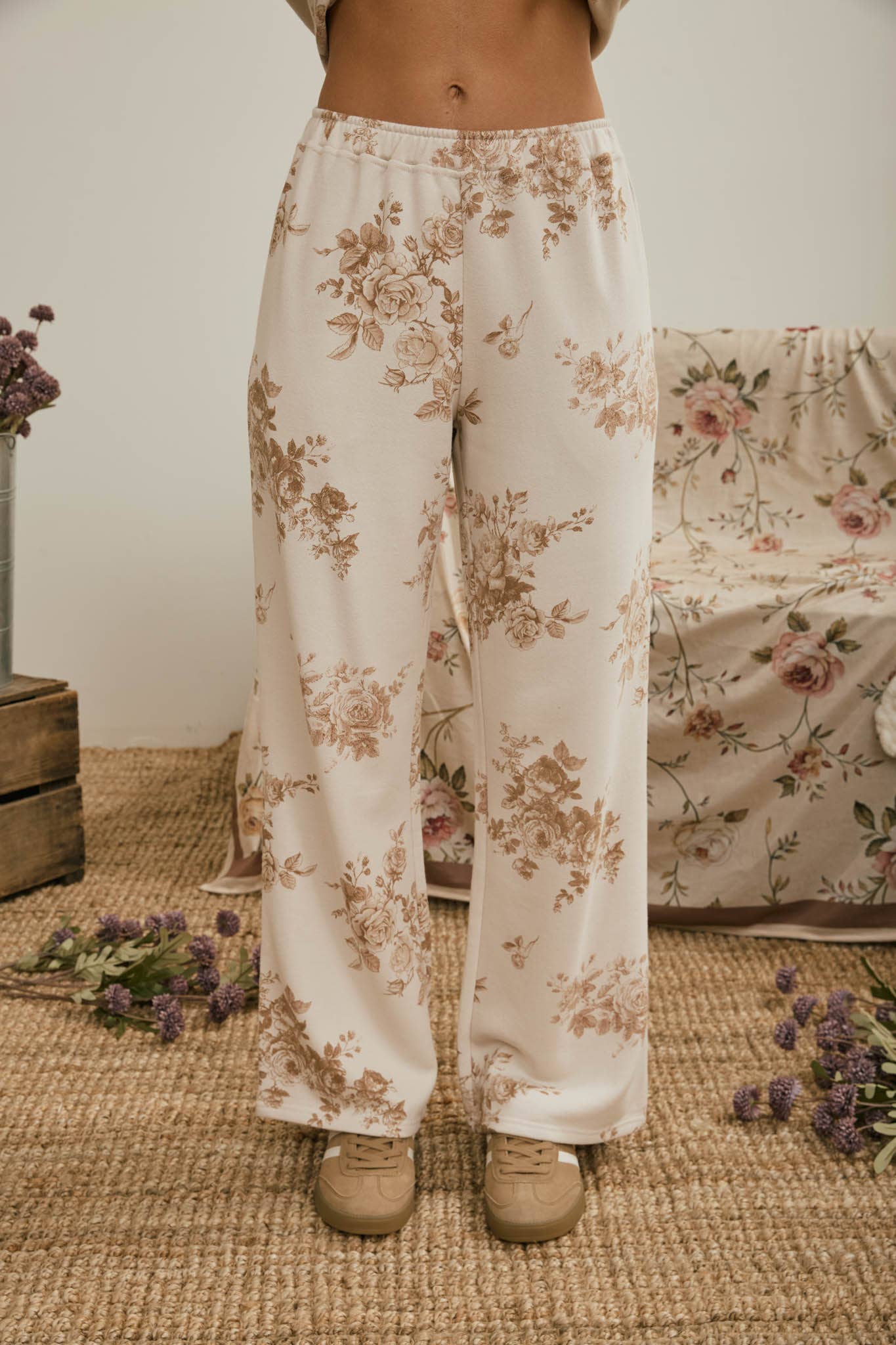 J.O.A - FLORAL TOILE WIDE LEG KNIT LOUNGE PANTS