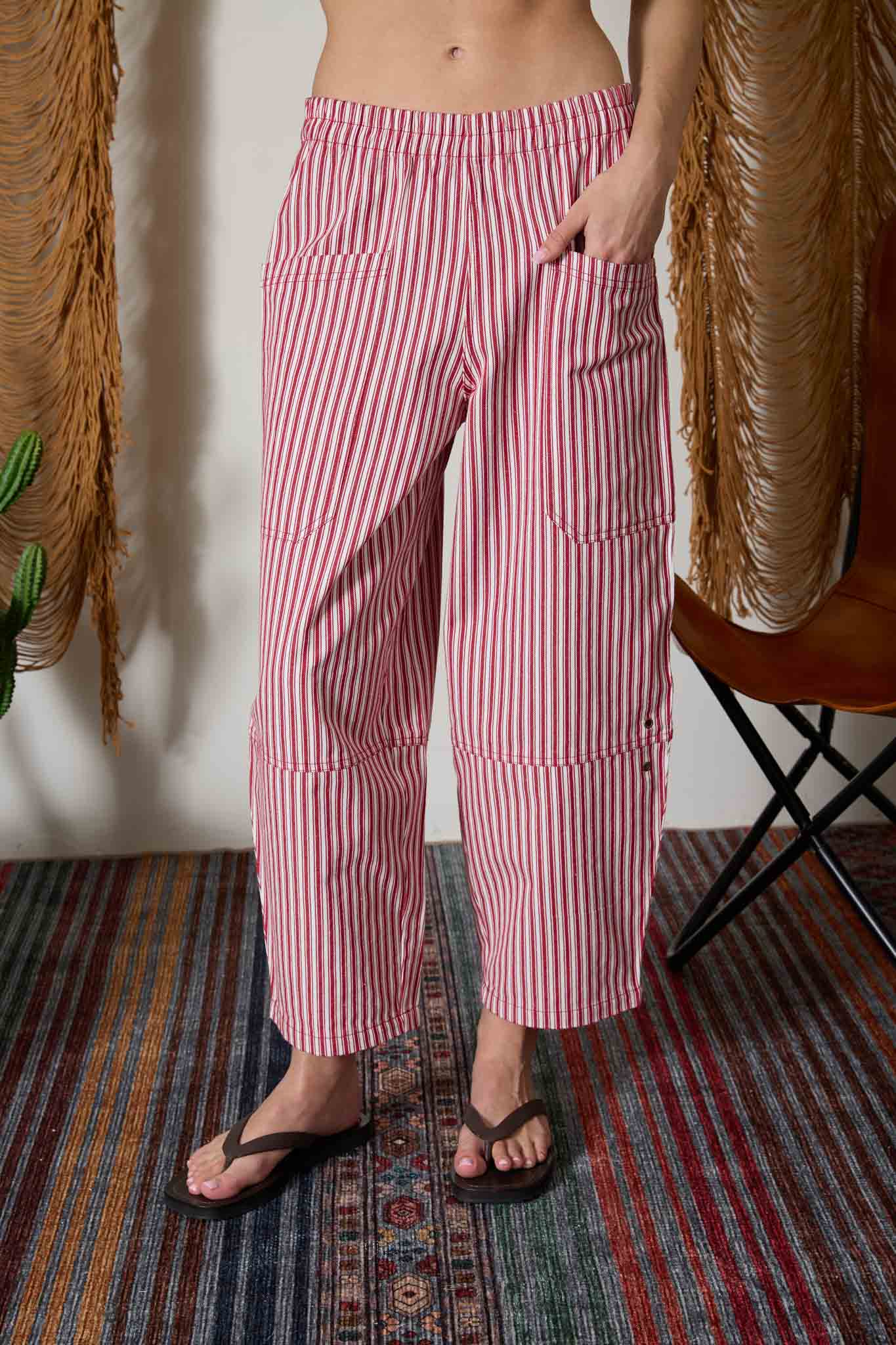 J.O.A - STRIPE POCKET DETAIL WIDE LEG PANTS