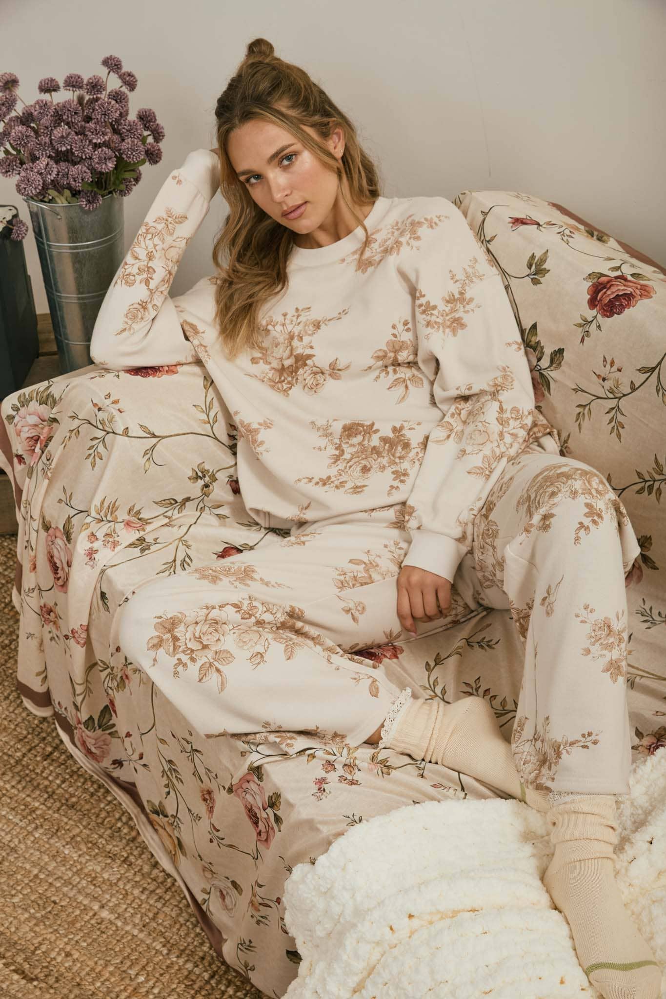 J.O.A - FLORAL TOILE WIDE LEG KNIT LOUNGE PANTS