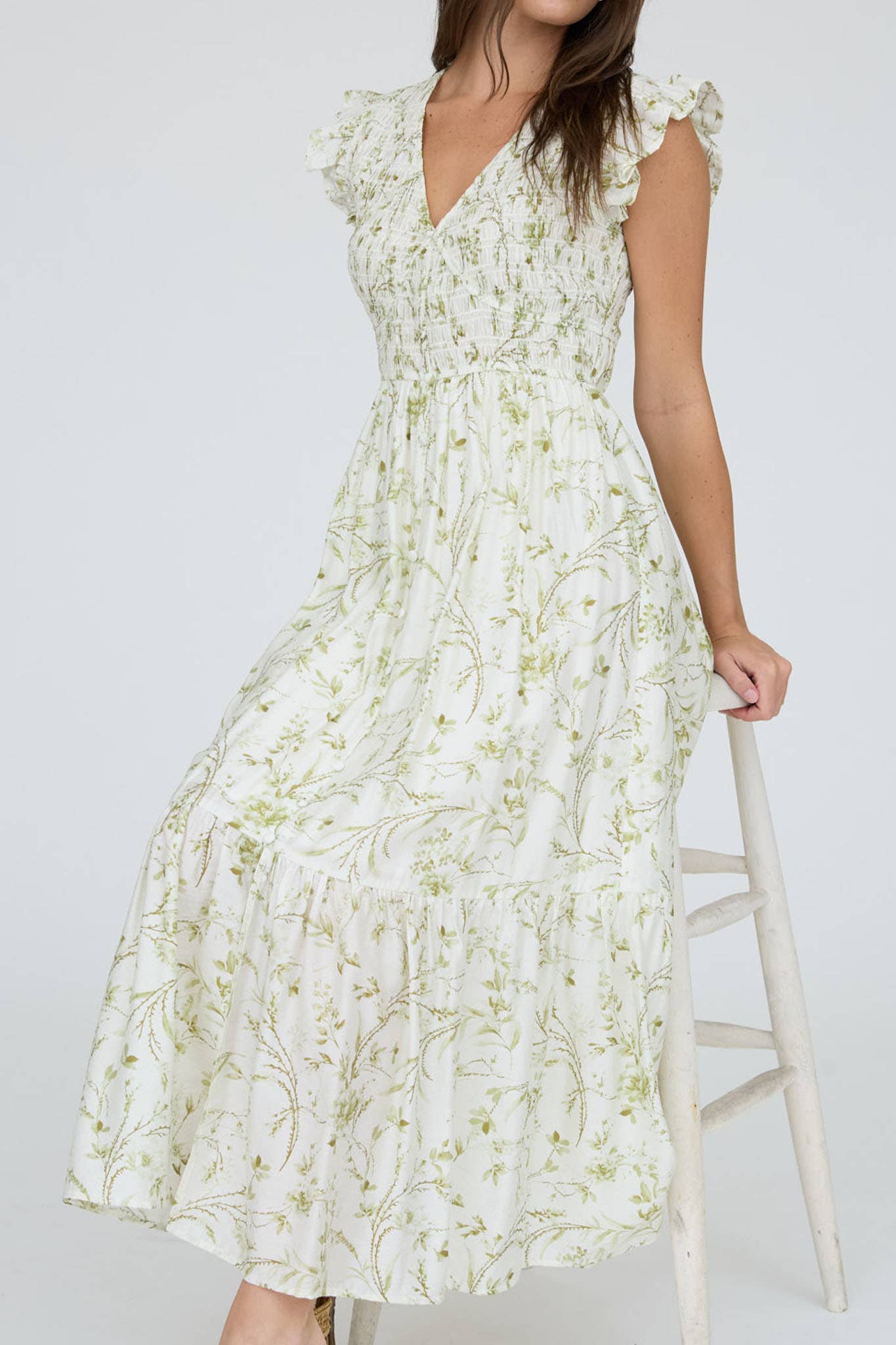 MINE - FLORAL SMOCKED V NECK BUTTON DOWN MIDI DRESS
