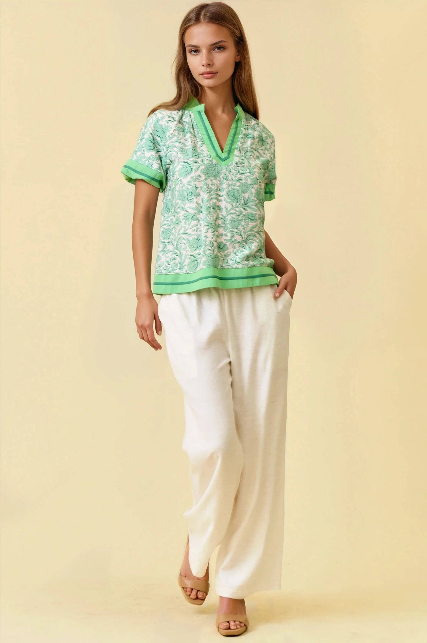 Bentley V Neck Top - Green Floral