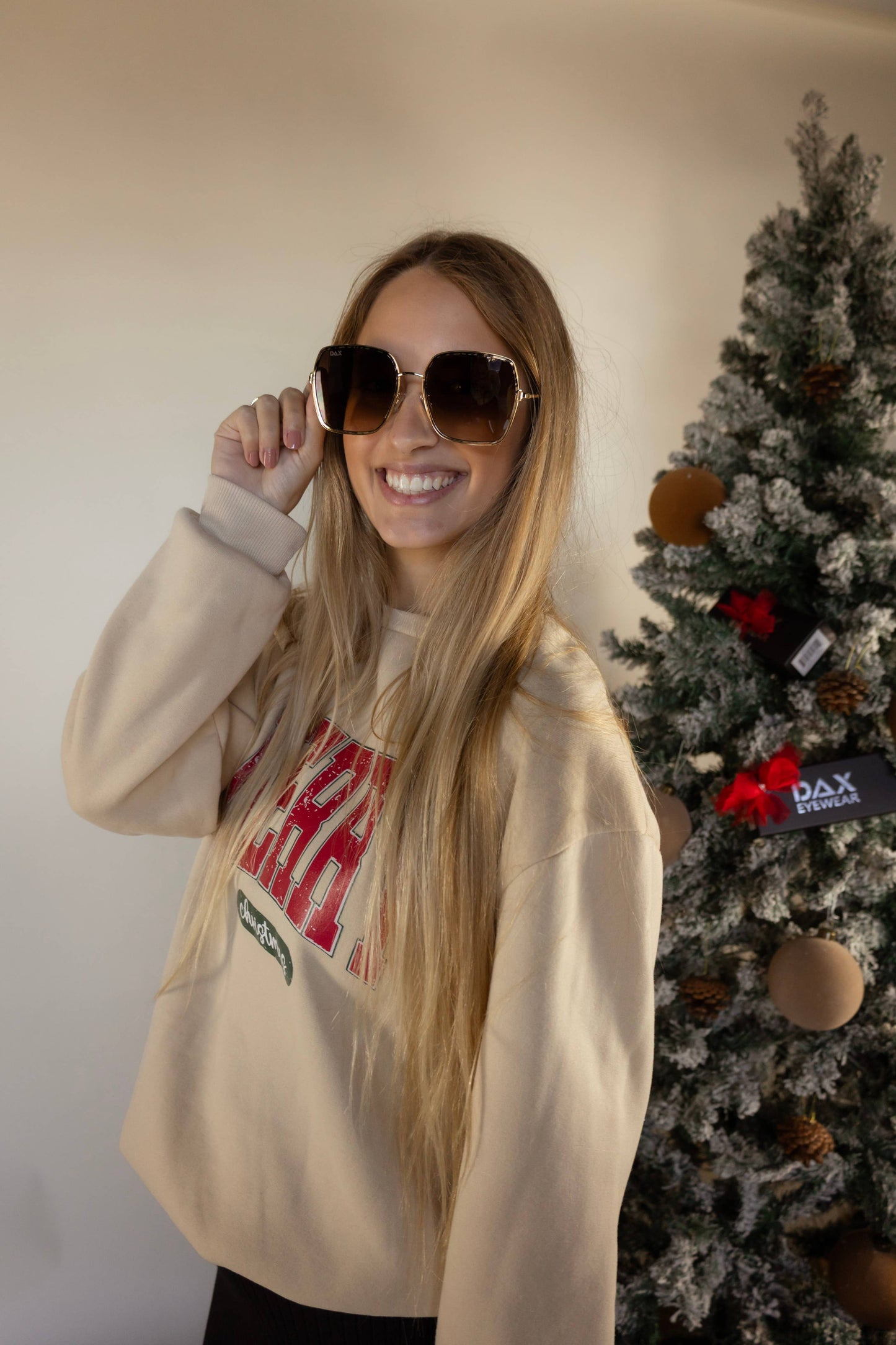 DAX Eyewear - Aspen - Women's Oversized Square Frame Sunglasses
