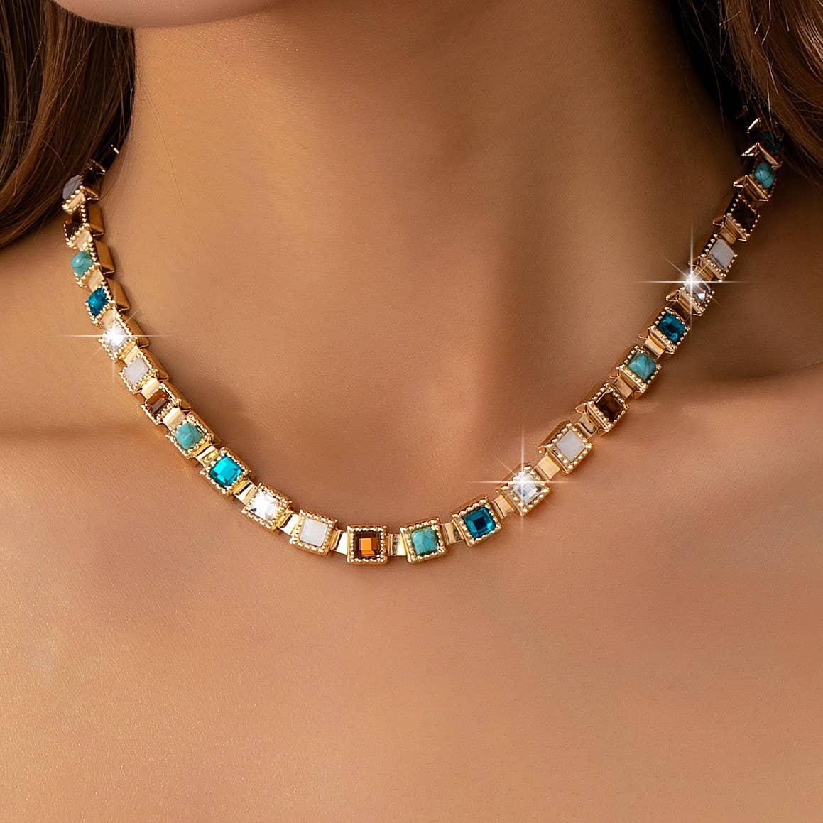 JOSSLYN by wall to wall - Geometric Acrylic Statement Necklace | 80N92826
