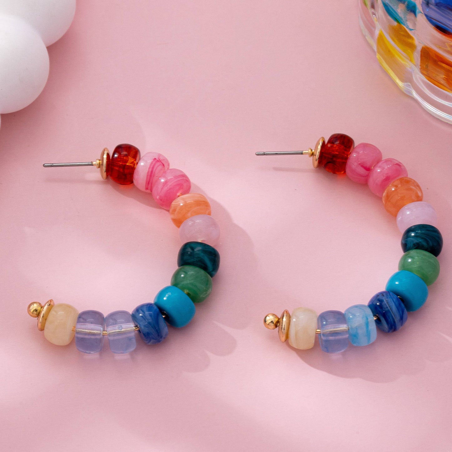 JOSSLYN by wall to wall - Rainbow Beaded Hoop Earrings | 80E61634