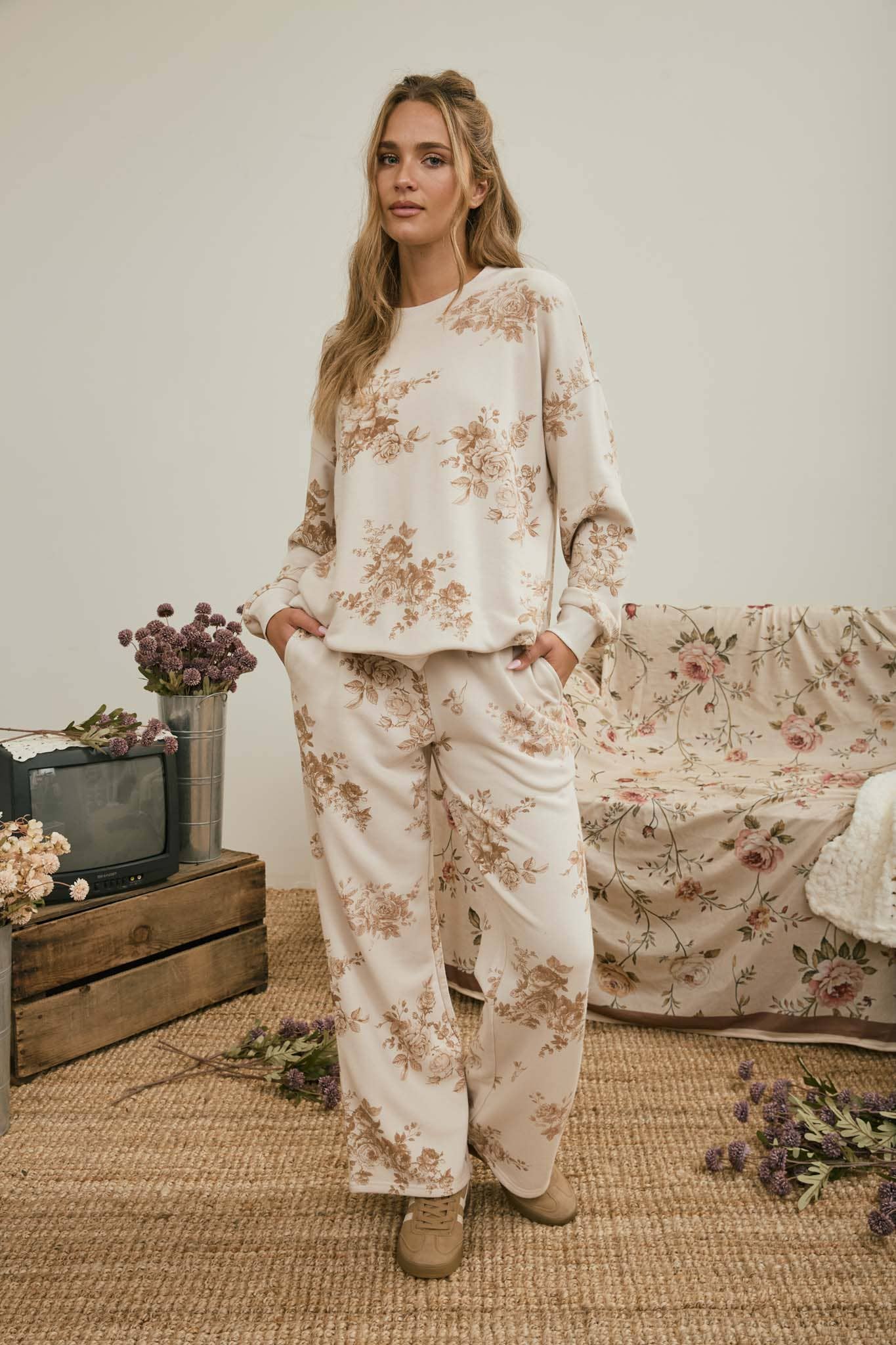 J.O.A - FLORAL TOILE WIDE LEG KNIT LOUNGE PANTS