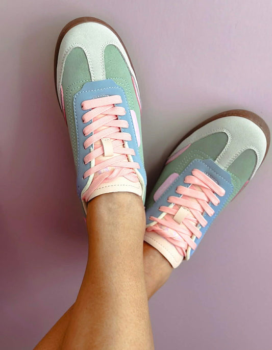 Color me wonderful Sneakers