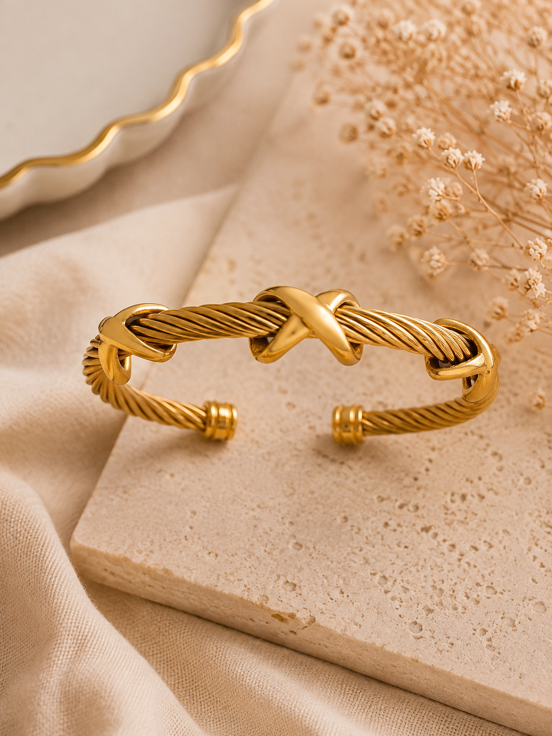 Gold Claire Bracelet