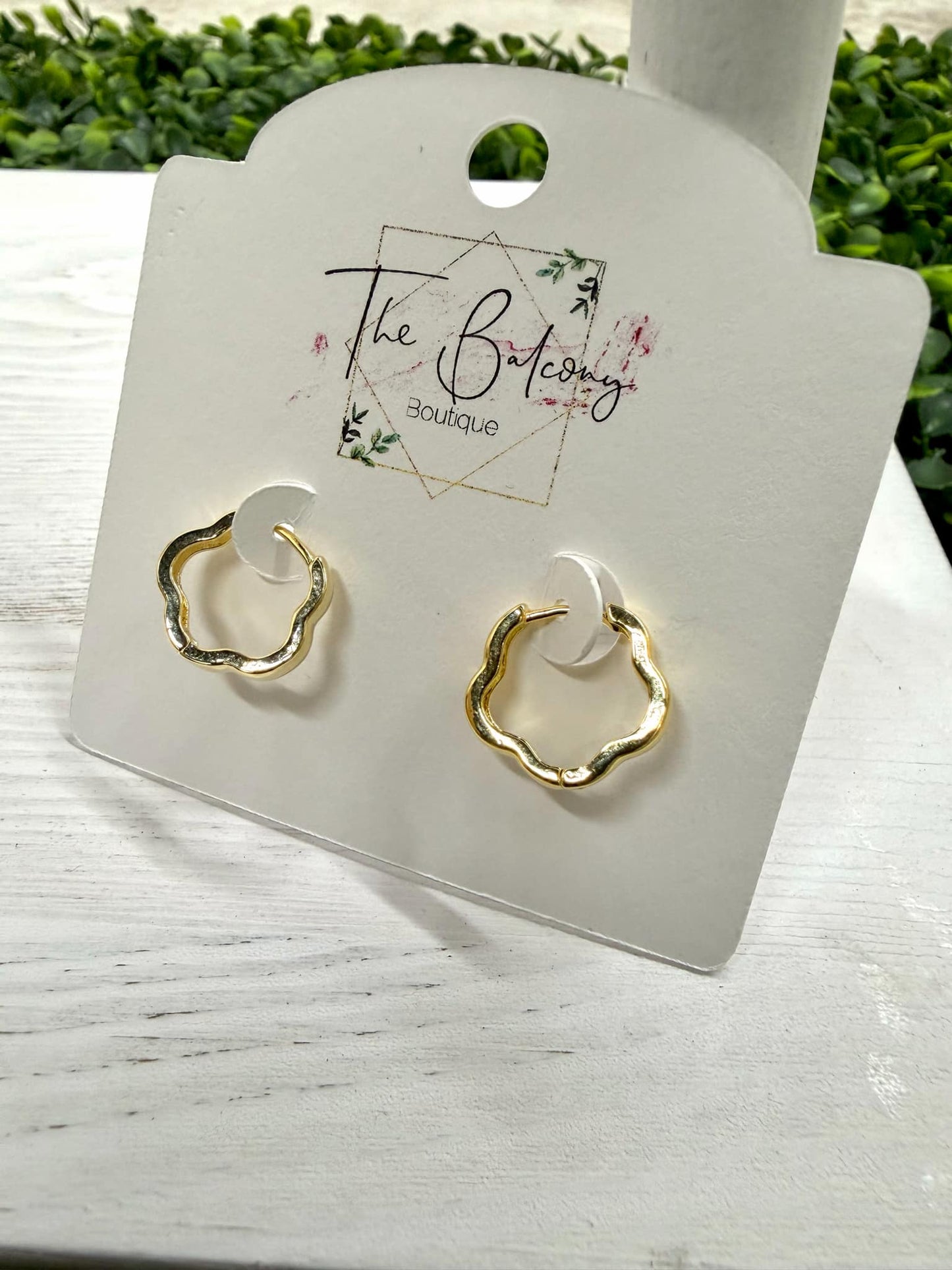 Curved Hoop Earrings