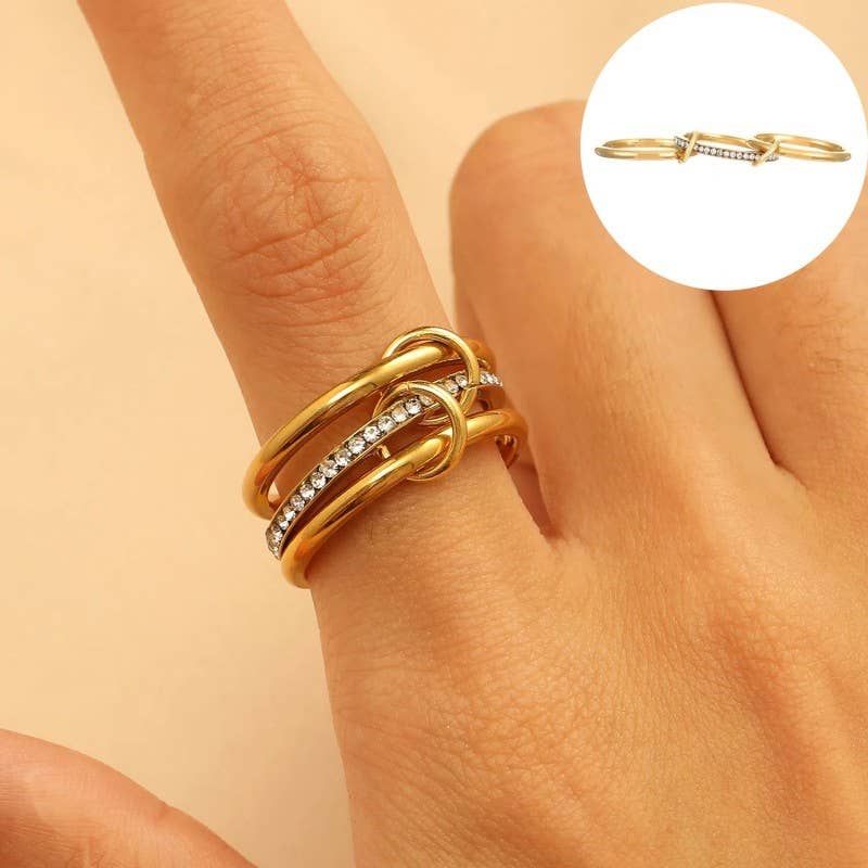 JOSSLYN by wall to wall - Stainless Steel Stackable Plain Band Rings Linked | 40R134