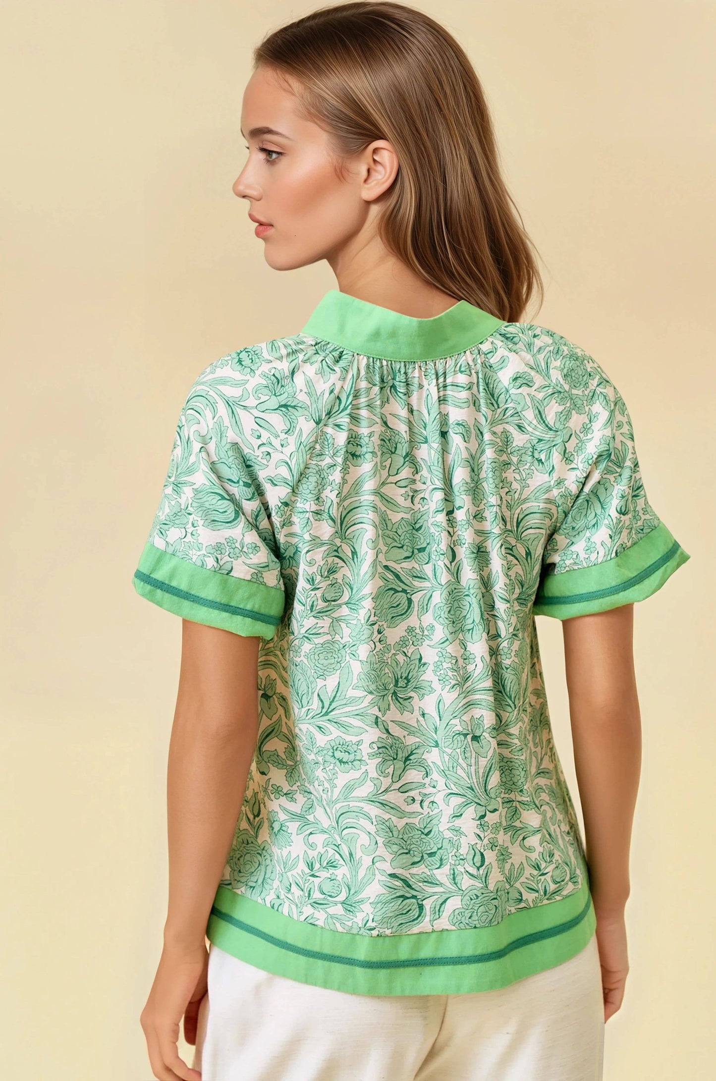 Bentley V Neck Top - Green Floral