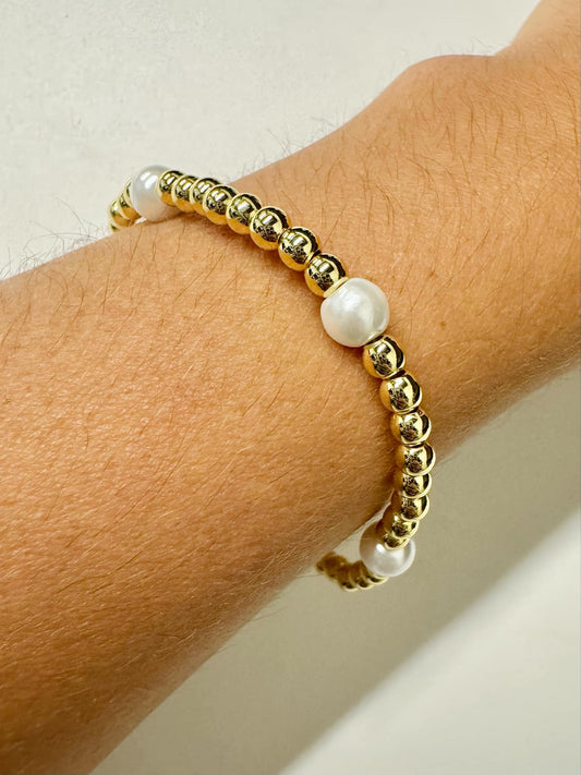Medium Beaded Pearl Bracelet